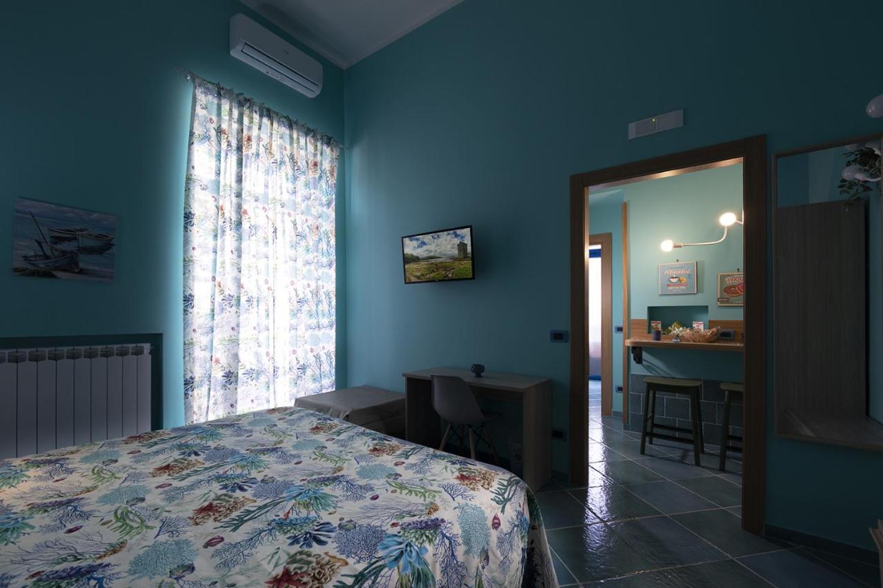 Casina Lambis Hotel Pozzuoli Exterior photo